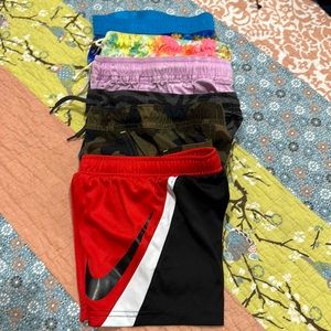 Bundle 2T 6 shorts/trunks